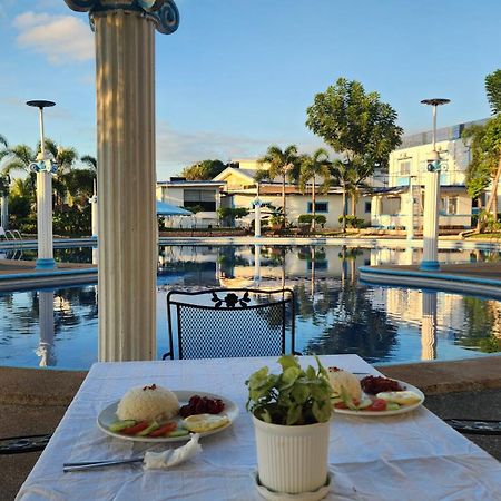 Airport Hotel Clark Clark Freeport Zone Экстерьер фото